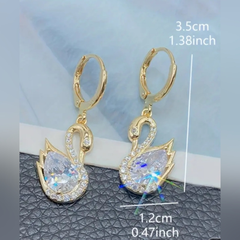 Swan Earrings - Picture 3 of 3